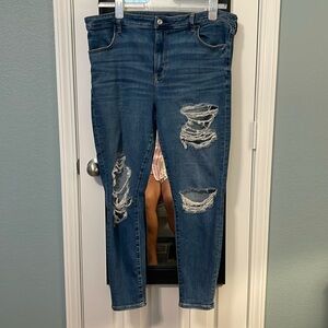 American Eagle next level stretch hi rise jegging size 18 distressed jeans